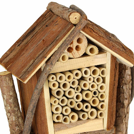 2 beehives with built-in flower box