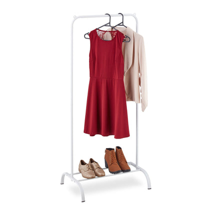 Clothes rack with shelf