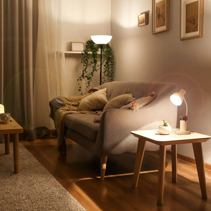 Lampa de birou cu suport pentru pix