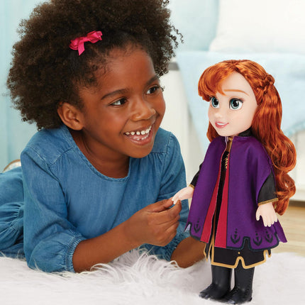 Păpușa Disney Anna de călătorie