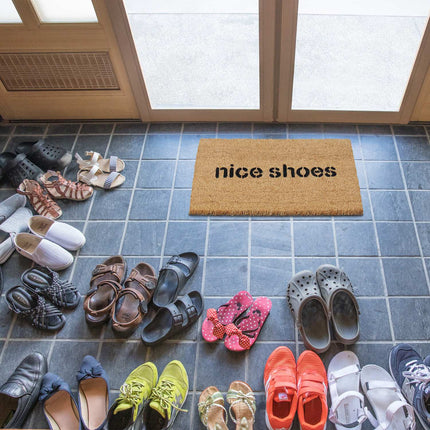 Covoraș din fibră de nucă de cocos „Nice shoes”
