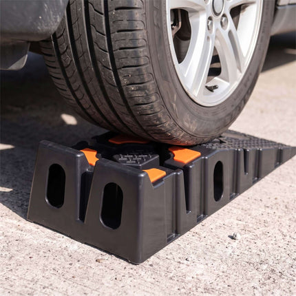 Drive-On Car Ramps with Integrated Wheel Stop, Set of 2, 5-Tonne Capacity