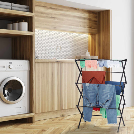 Extendable and foldable drying rack