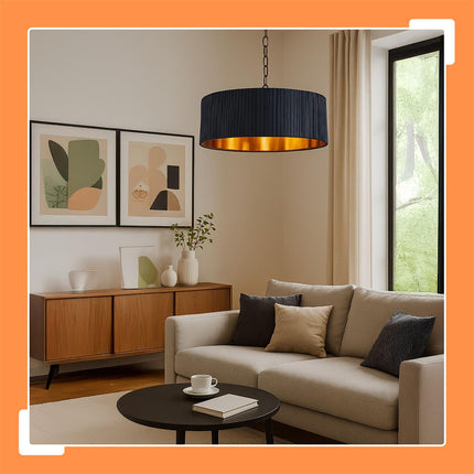 Lampă suspendată cu abajur din material textil, design canelat, interior din bronz