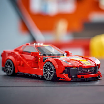 Ferrari 812 Competition 76914