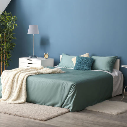 Lampă de masă flexibilă cu abajur din material textil