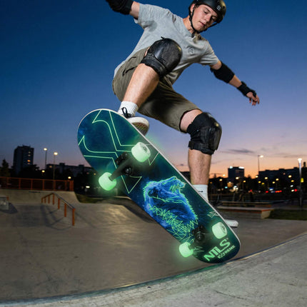 Skateboard fluorescent cu roți strălucitoare, platformă cu 9 straturi