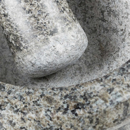 Mortar și pistil de granit 17 cm