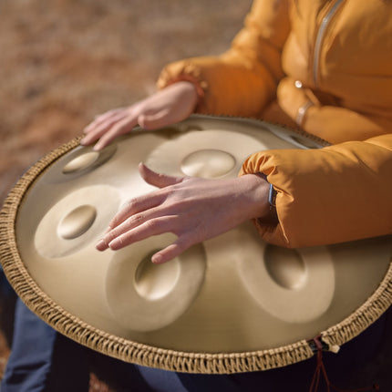 Handpan Drum, 22-Inch 9-Note D Minor, Steel, Mallets