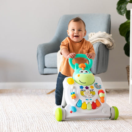 Infantino Sit, Walk & Play Măsuță premergător 3 în 1
