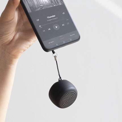 InnovaGoods Rechargeable Mini Bluetooth Speaker 5.0, Selfie Remote, Black
