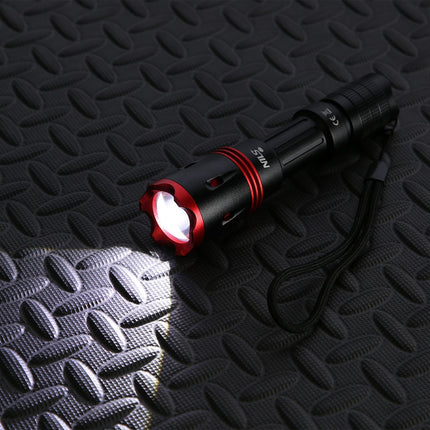 Lanternă LED 1000 LM – Compact, Luminozitate ridicată
