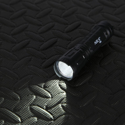 Lanternă LED, 180 lumeni, design compact