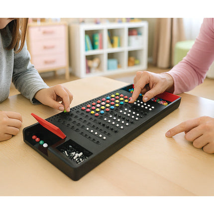 Joc de societate logic, Code Breaker, Compact, 2 jucători