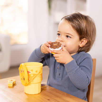 Melissa & Doug Set de joacă Play To Go - tort și fursecuri