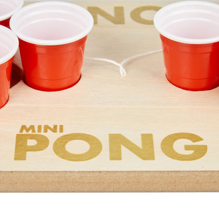 Mini Beer Pong cu cești roșii
