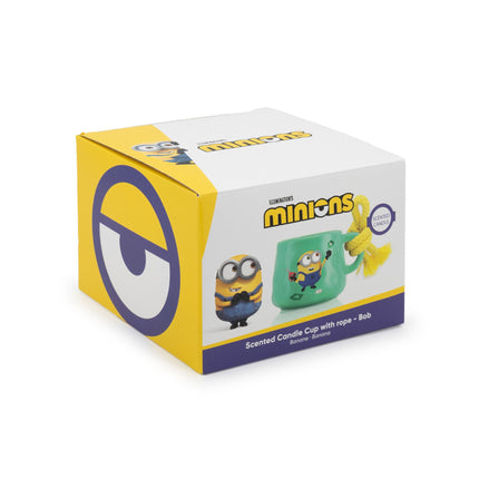 Lumânare parfumată Minions în cană ceramică – Fructat și floral