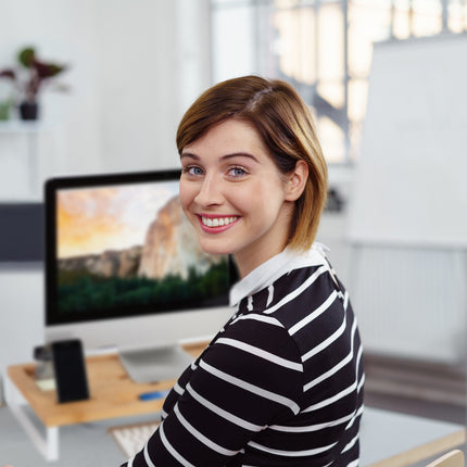 Suport pentru monitor cu despărțitor de masă