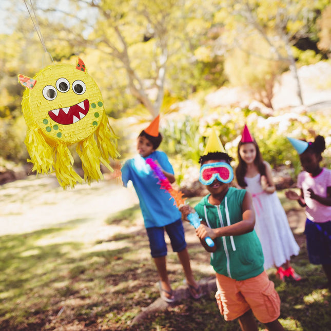 Monster Pinata pentru petrecerea copiilor - Umplut și distractiv