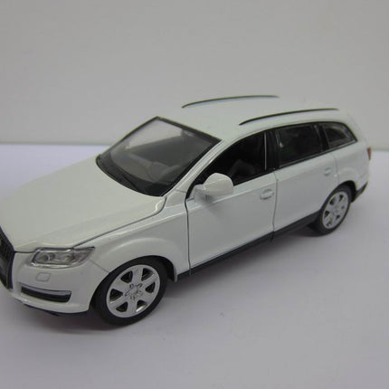 Msz Model metalic Audi Q7, scara 1:32