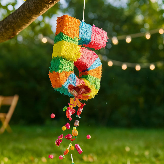 Piñata cu numere, liliac și mască pentru zile de naștere