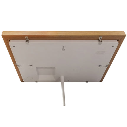 PFF-1042LW 10.1” digital Wi-Fi photo frame with FRAMEO software. Frame in oak wood.