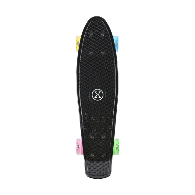 Skateboard Pennyboard, negru clasic, design durabil