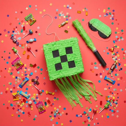 Set de petrecere Piñata – Include băț și mască legată la ochi