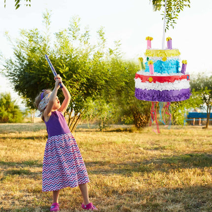 Tort de aniversare Pinata