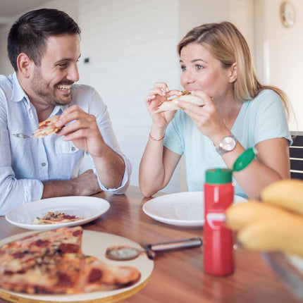 Placa pizza din bambus, 2 buc, cu hartie de copt