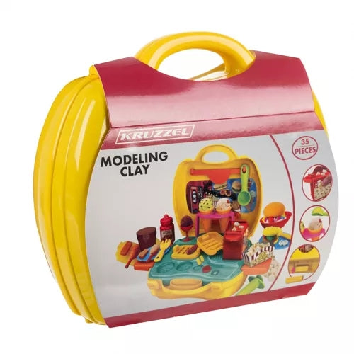 Plastic mass in a Kruzzel 23202 suitcase