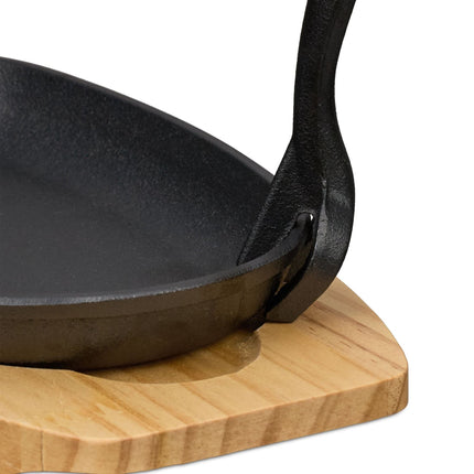Serving pan with wooden base 2-pack