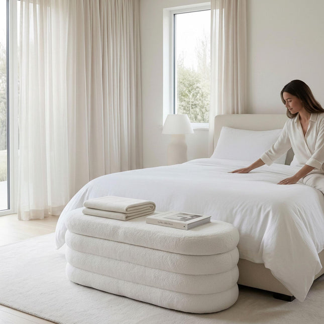 Bancă de depozitare din material textil Teddy – Tapițată, șezut căptușit