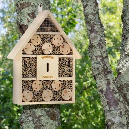 Hotel de insecte din lemn