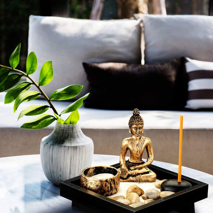 Grădina Zen cu Buddha
